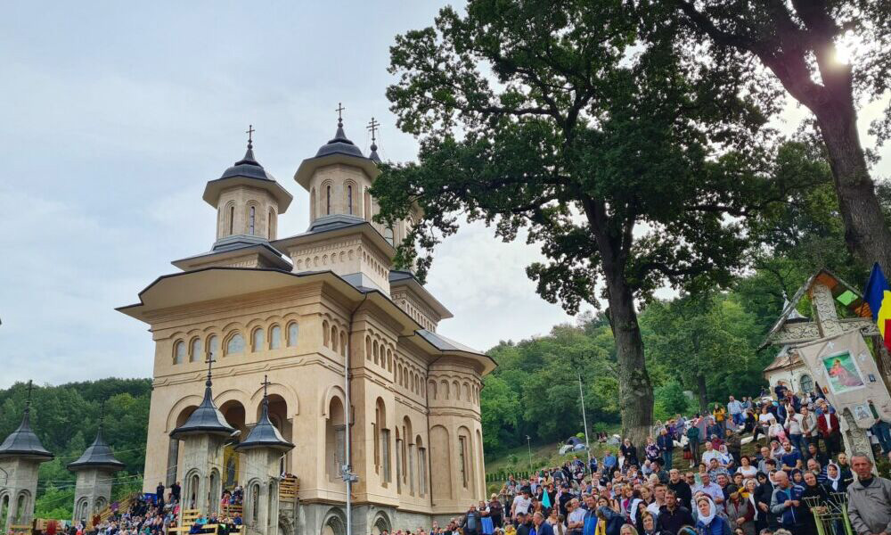 Pelerinaj de Hramul Manastirii Nicula 1